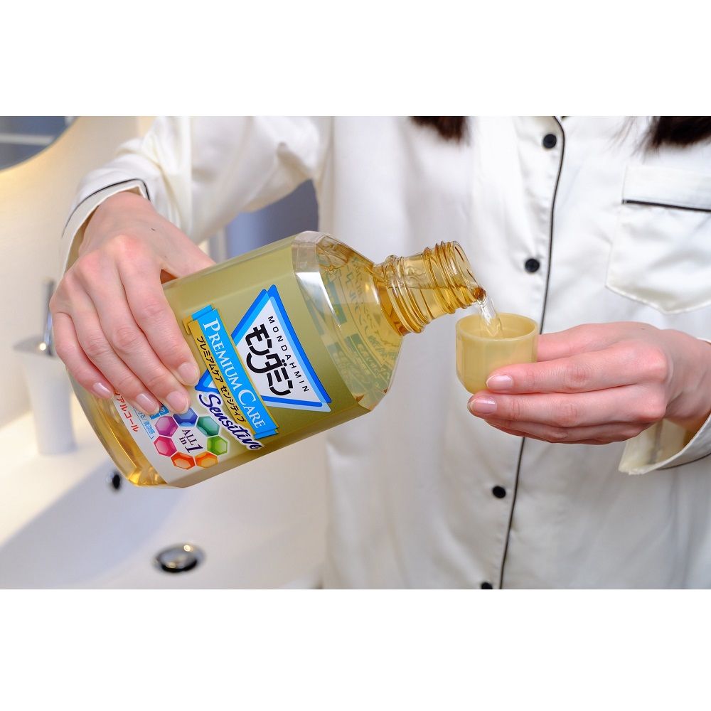 アース製薬 モンダミン プレミアムケア センシティブ 1080mL オールインワン マウスウォッシュ 口臭 予防 ノンアルコール |  ウエルシアドットコム