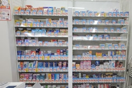 ウエルシア寝屋川仁和寺本町店の内部写真